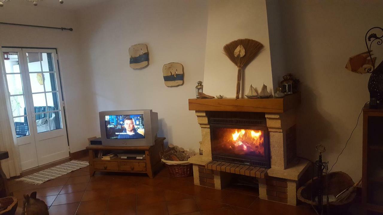 Вилла Casa Da Oliveira Вила-Нова-де-Мильфонт Экстерьер фото