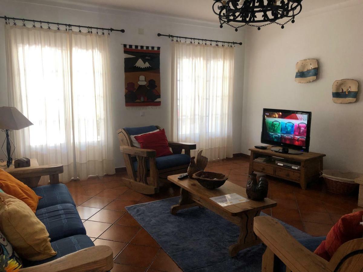 Вилла Casa Da Oliveira Вила-Нова-де-Мильфонт Экстерьер фото